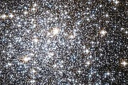NGC 6723, Hubble immortala il “lampadario cosmico” nel Sagittario