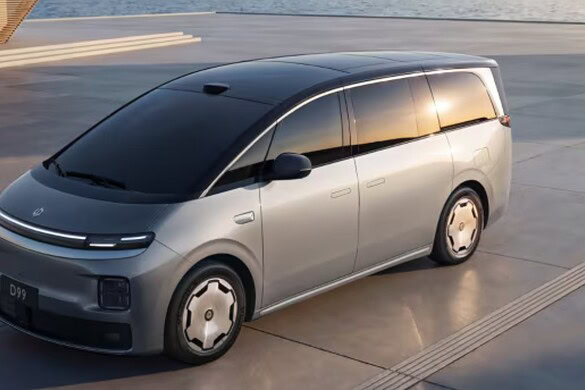 Leapmotor D99, il monovolume elettrico da 7 posti che sfida i prezzi