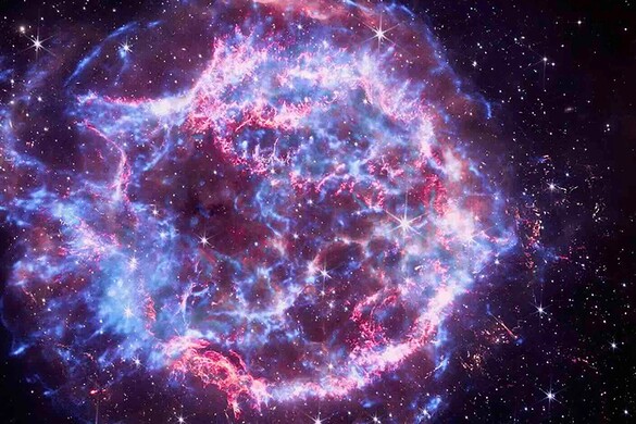 NASA celebra i 250 anni degli USA con immagini cosmiche di Chandra