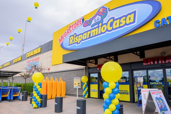 Volantino RisparmioCasa luglio: offerte mare, giardino e condizionatori