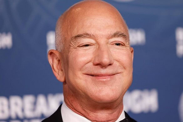 Jeff Bezos: “L’AI creerà carenza di lavoro, non disoccupazione”