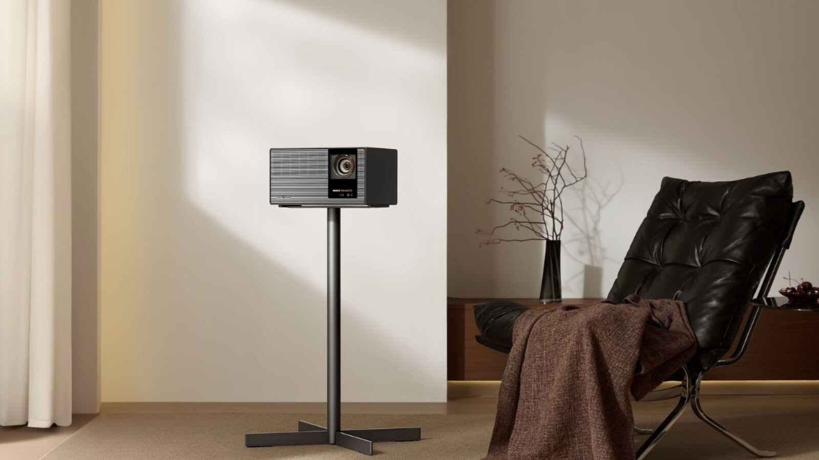 XGIMI TITAN Noir arriva in Italia: ufficiali i nuovi proiettori 4K