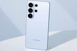 Samsung Galaxy S25, arriva l’aggiornamento con 57 falle corrette