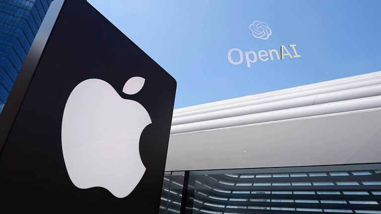 Apple contro OpenAI: perché Jony Ive resta fuori dalla causa