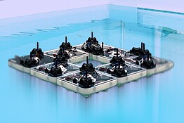 FloatForm del MIT: i robot galleggianti che si assemblano da soli