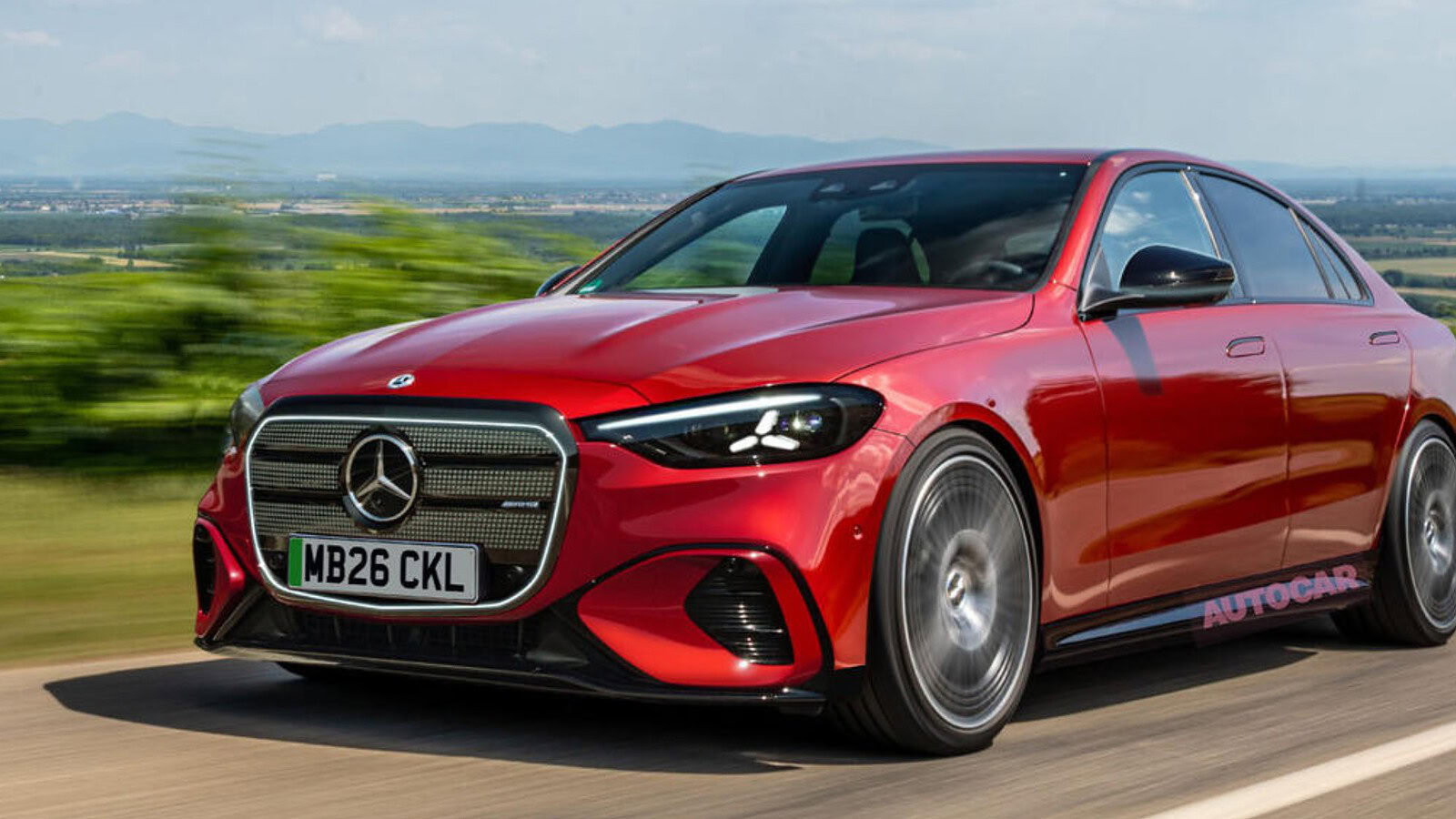 Mercedes Classe C elettrica: al via la produzione in Ungheria