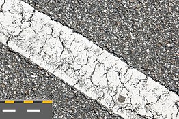 La striscia bianca che ha rivoluzionato la sicurezza stradale