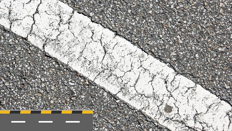 La striscia bianca che ha rivoluzionato la sicurezza stradale