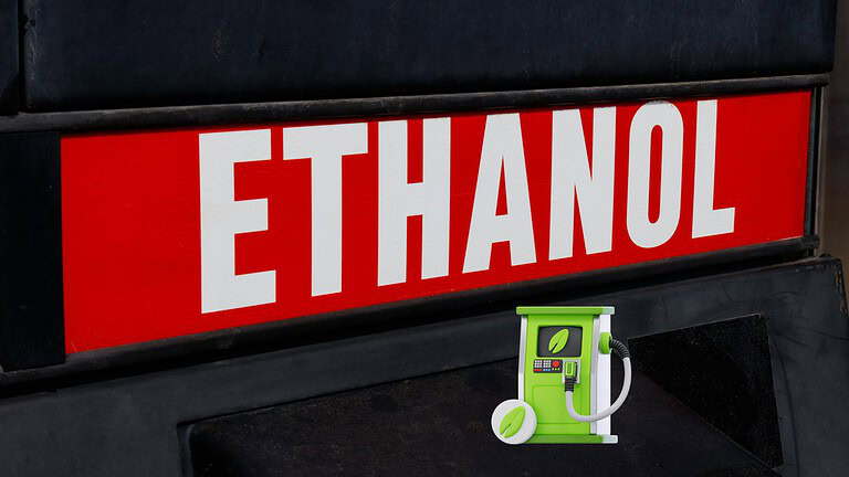 Benzina rinnovabile: il test di BMW, Toyota e Repsol in Spagna