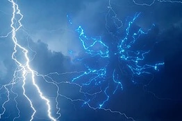 Fulmini e dispositivi: come proteggere PC e TV dai temporali