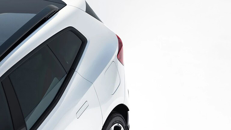 Polestar 4 SUV: 536 CV e 630 km per sfidare BMW iX3 e Mercedes GLC