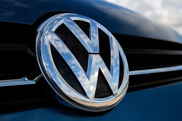 Volkswagen, verso il raddoppio dei tagli: a rischio 50 mila posti in più