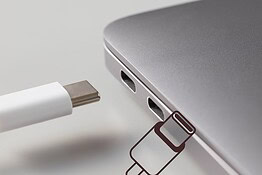 Cavi USB-C, la trappola nascosta: perché non tutti ricaricano il PC