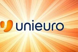 Volantino Unieuro: tre valigie in regalo e HONOR Magic V6 5G a 1579€