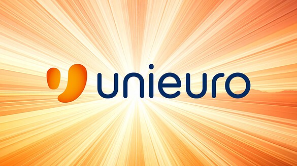 Volantino Unieuro: tre valigie in regalo e HONOR Magic V6 5G a 1579€