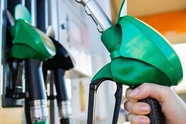 Accise carburanti, sconto in arrivo prima di agosto contro i rincari
