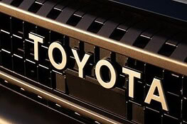 Toyota rivoluziona il ciclo di vita: auto fino a 9 anni