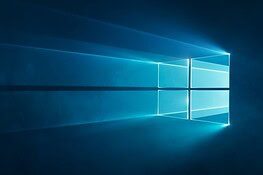 Windows 10 resiste ancora su un PC su sei nel mondo