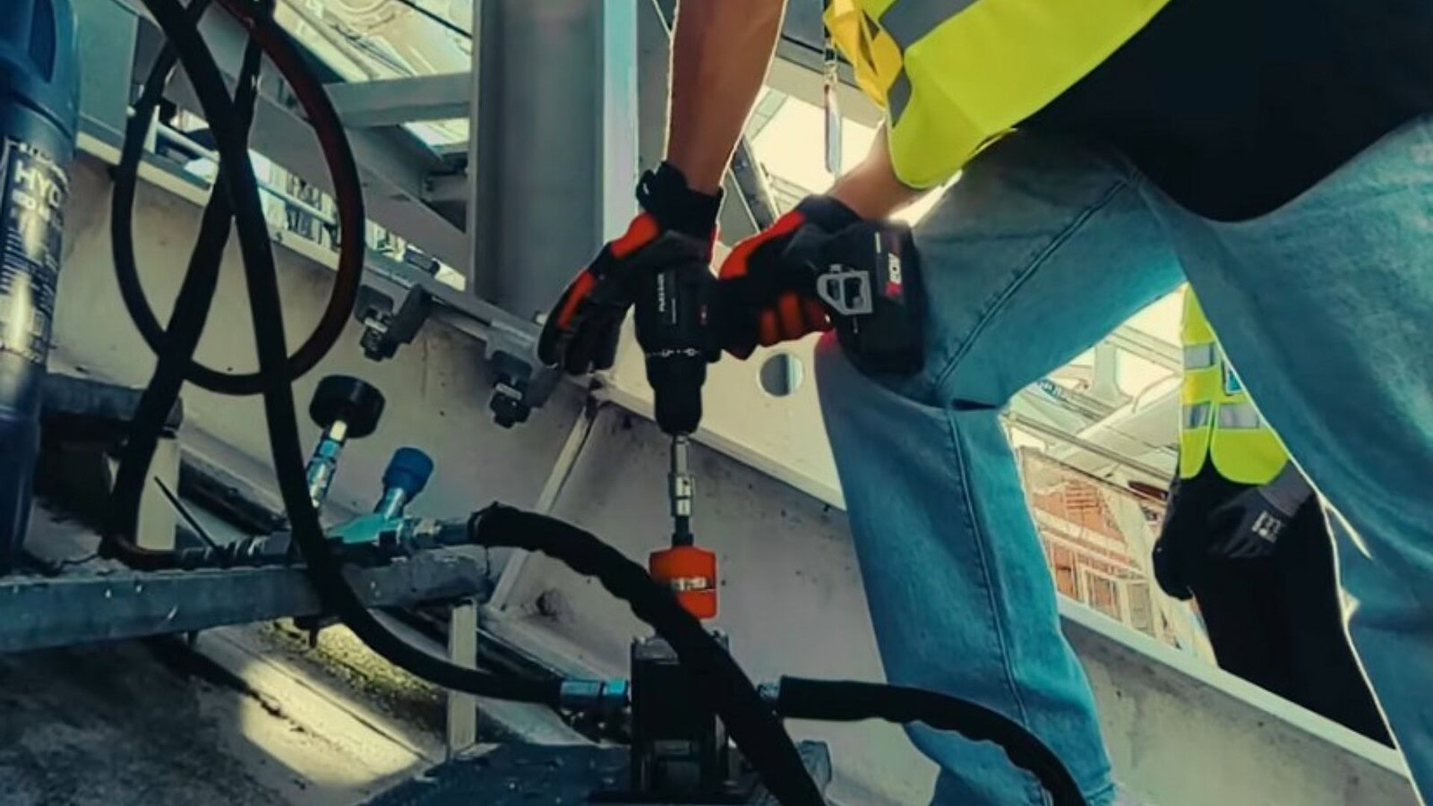 Parkside, un trapano Lidl da 20 V fa girare il London Eye