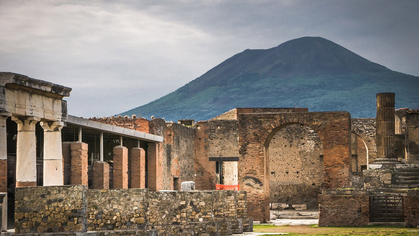 Vesuvio, le città dimenticate dell'eruzione del 79 d.C.