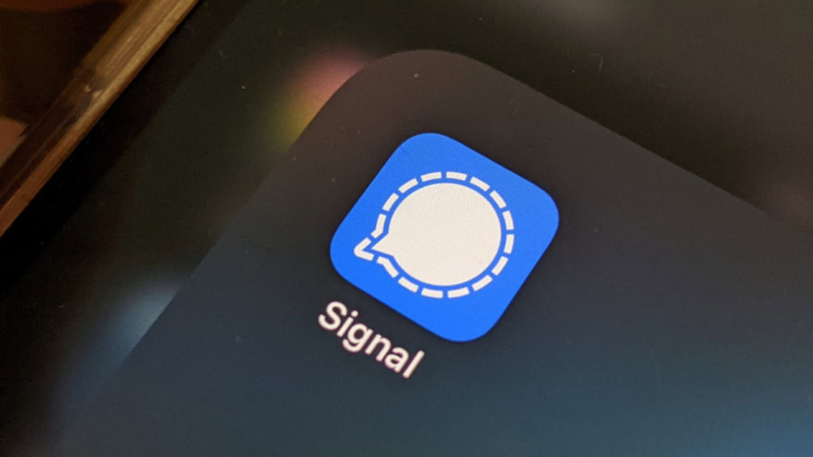 Signal senza numero di telefono: arriva Signal Login a pagamento