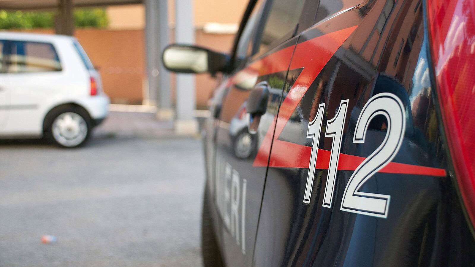 Truffa dello specchietto in bici sventata da una dashcam a Castelfranco