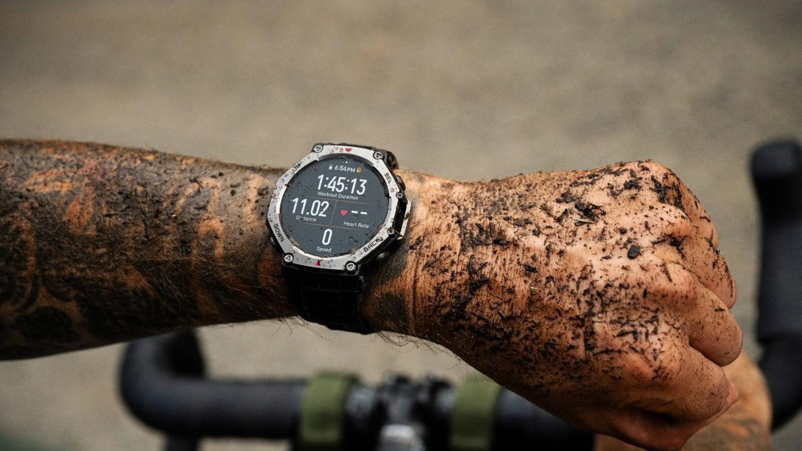 Amazfit cambia rotta: mini app rinnovata e T-Rex Dual Solar