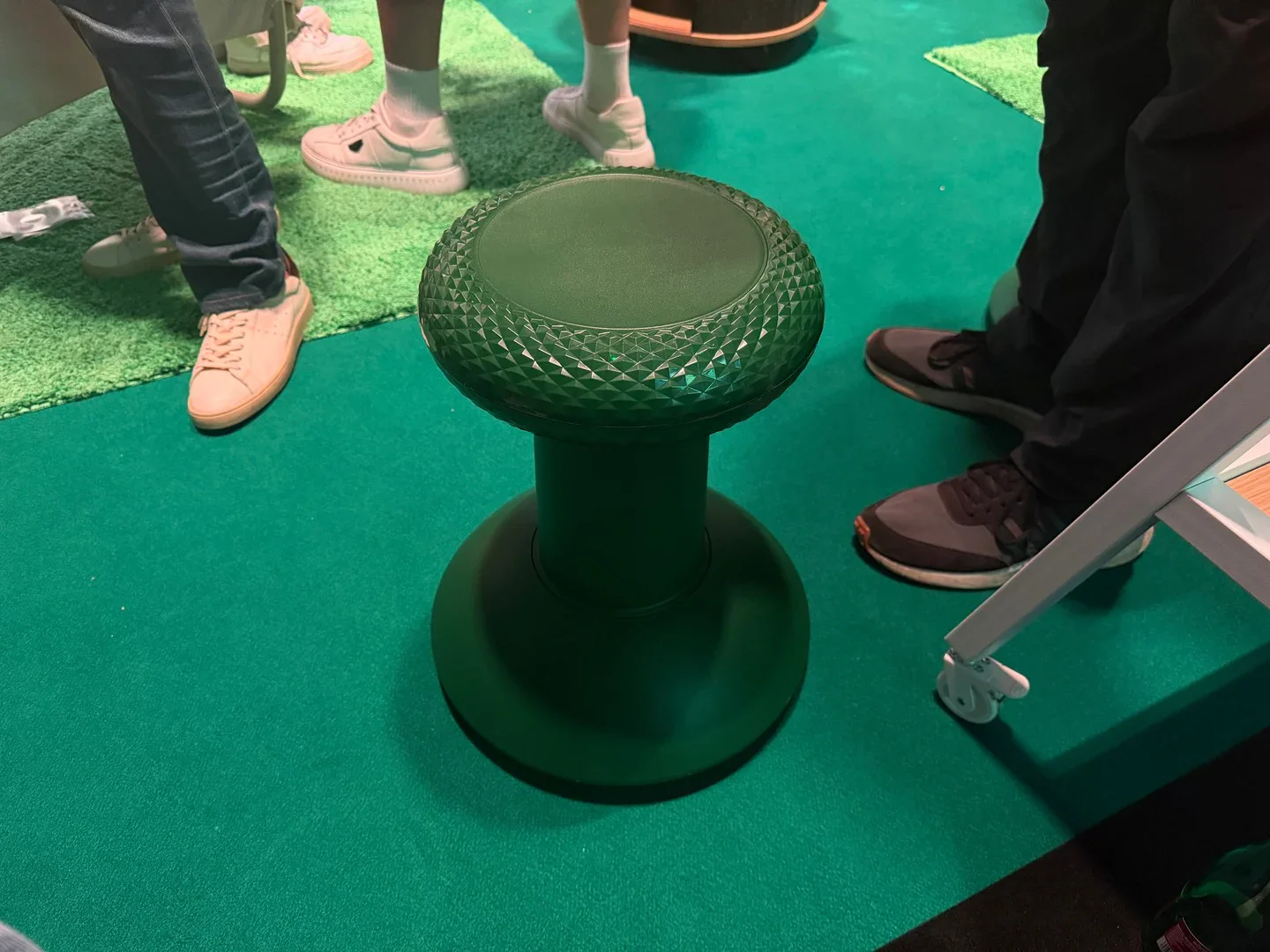 IKEA Xbox YXSTABY - caratteristiche IKEA e Xbox, arriva YXSTABY: 9 pezzi per la casa dei gamer