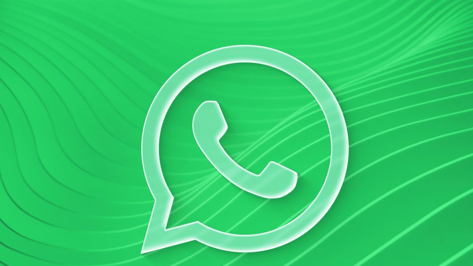 WhatsApp liquid glass