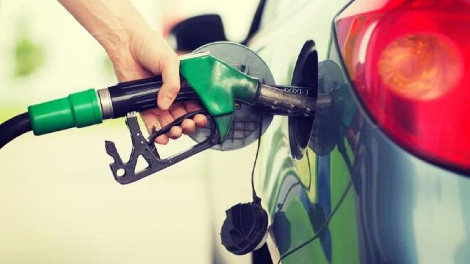 Carburanti, sconto gasolio prorogato: sarà l'ultima volta