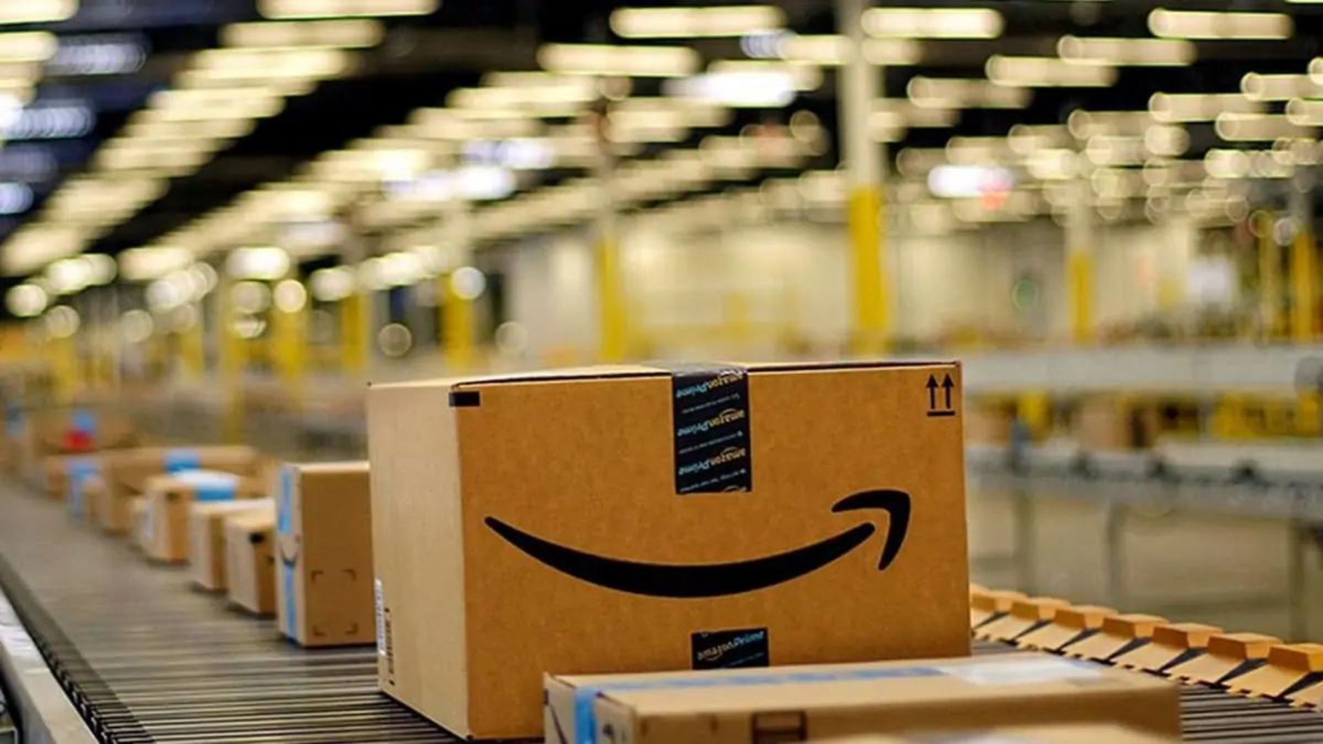 Amazon valuta rimborsi sui dazi di Trump: ecco a chi spettano Amazon valuta rimborsi sui dazi di Trump: ecco a chi spettano