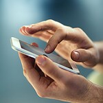Forellino sul retro del telefono: a cosa serve davvero