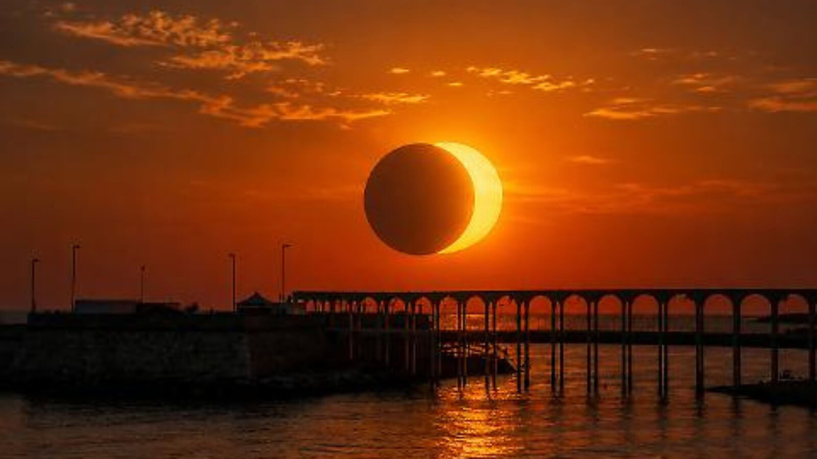 Eclissi solare, la prossima nel 2027: oltre 6 minuti di buio al Sud Italia