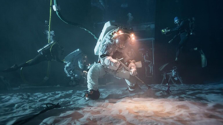 Artemis: la NASA prepara gli astronauti in una gigantesca piscina