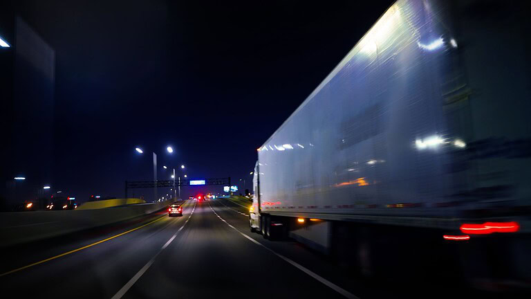 Furti di hardware, camion spariti in California e GPS nei pacchi