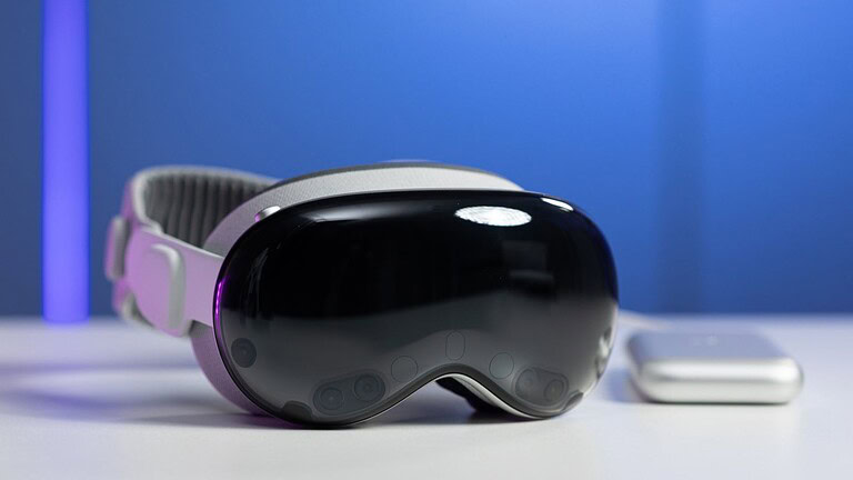 Smart glasses Apple