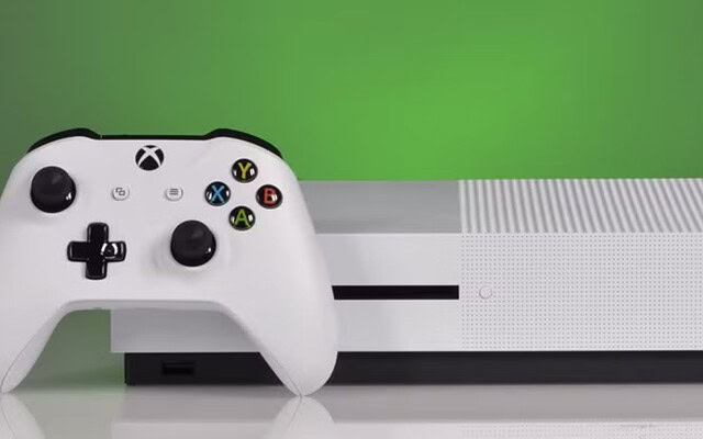 Xbox, i giochi da disco diventano digitali: spunta la data