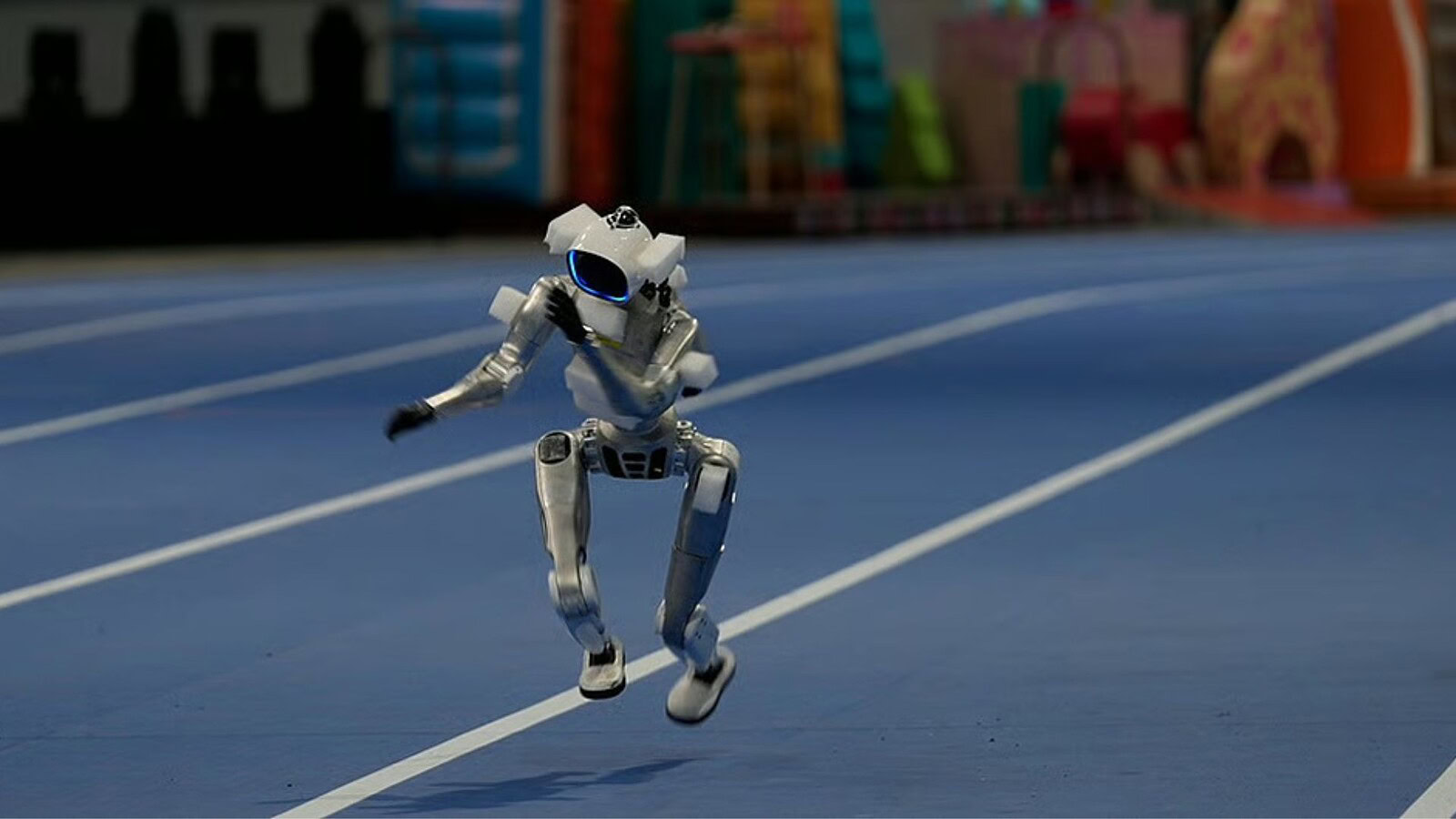 World Humanoid Robot Games 2026, a Pechino 2.056 robot in gara