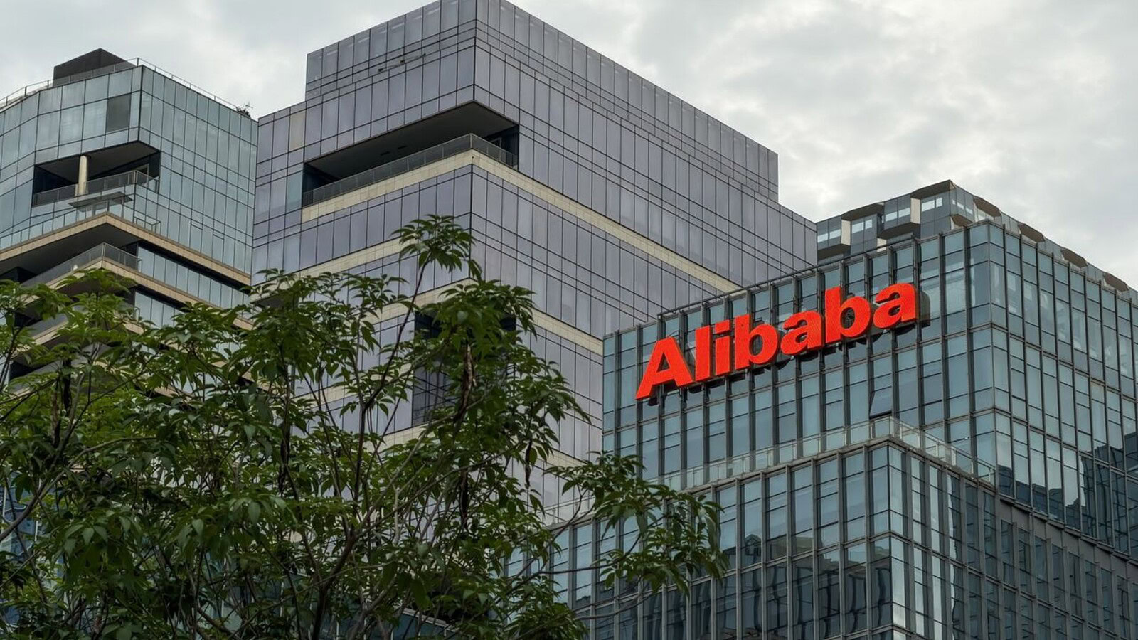 Alibaba vende Lingxi Games