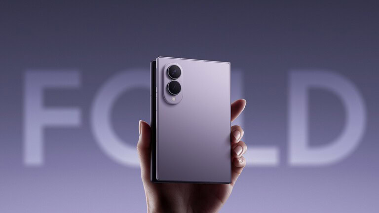 Samsung: lo smartphone resta protagonista nell'era dell'IA
