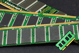 DRAM, forniture ai module maker a rischio -70% nel 2027