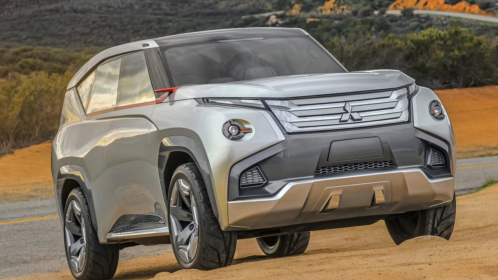 Nuova Mitsubishi Pajero: telaio a longheroni e S-AWC per l'off-road