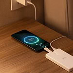 Huawei All-in-One, il power bank che si ritrova anche offline