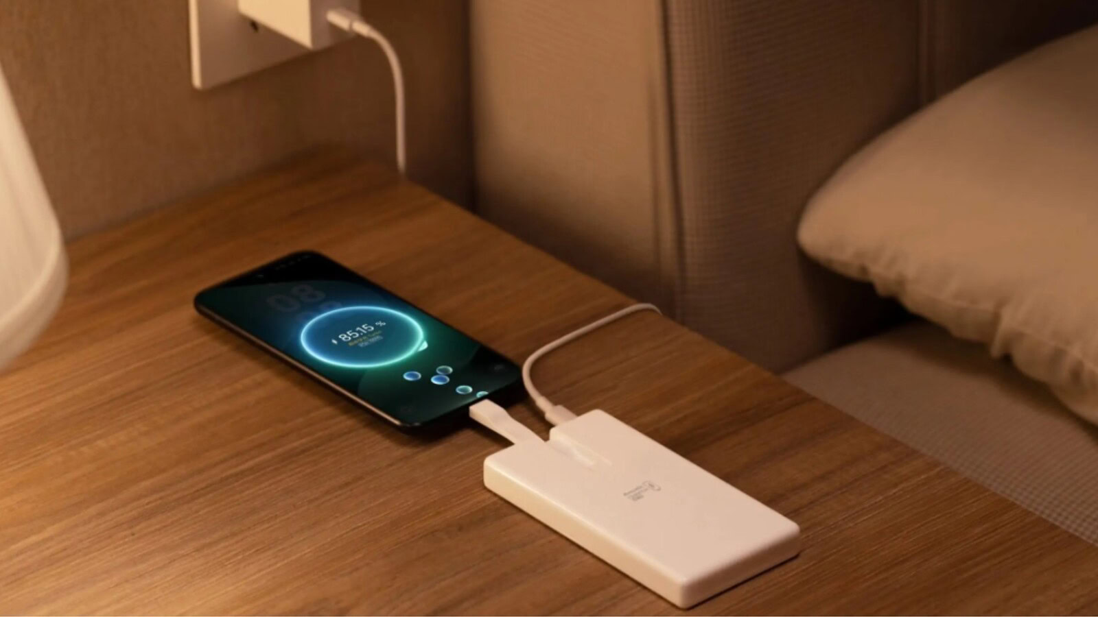 Huawei All-in-One, il power bank che si ritrova anche offline