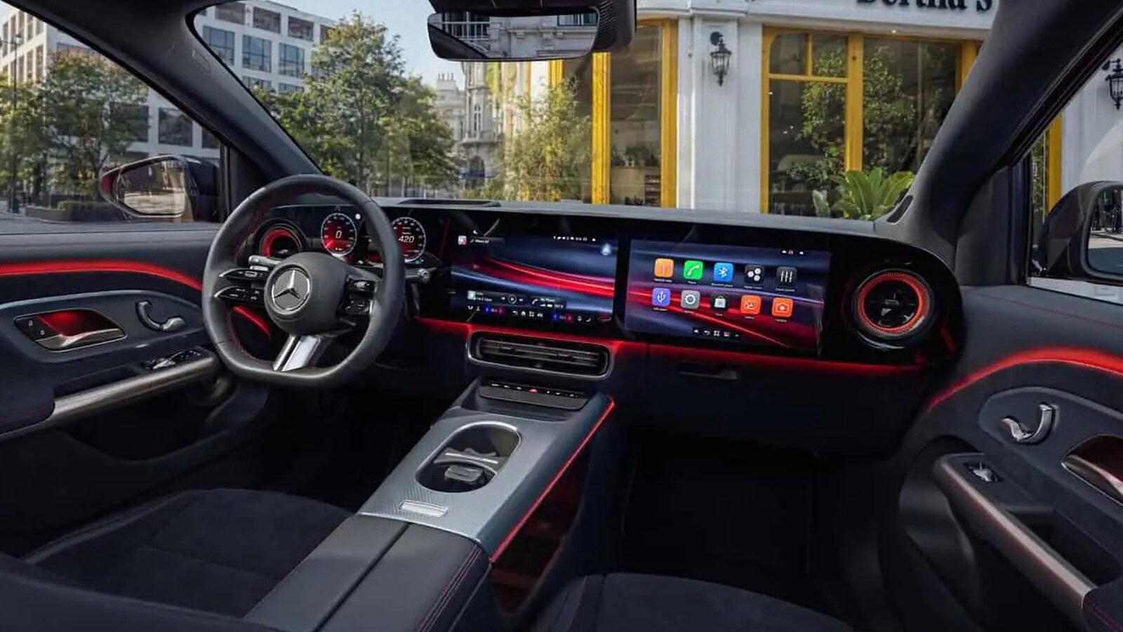 Mercedes GLA, interni rivoluzionati: arriva l'MBUX Superscreen