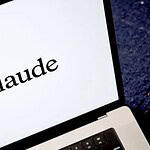 Claude ora invia email da Gmail senza chiedere conferma