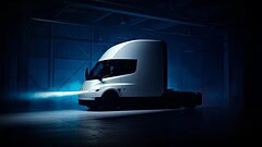 Tesla Semi arriva in Europa: debutto ufficiale a settembre