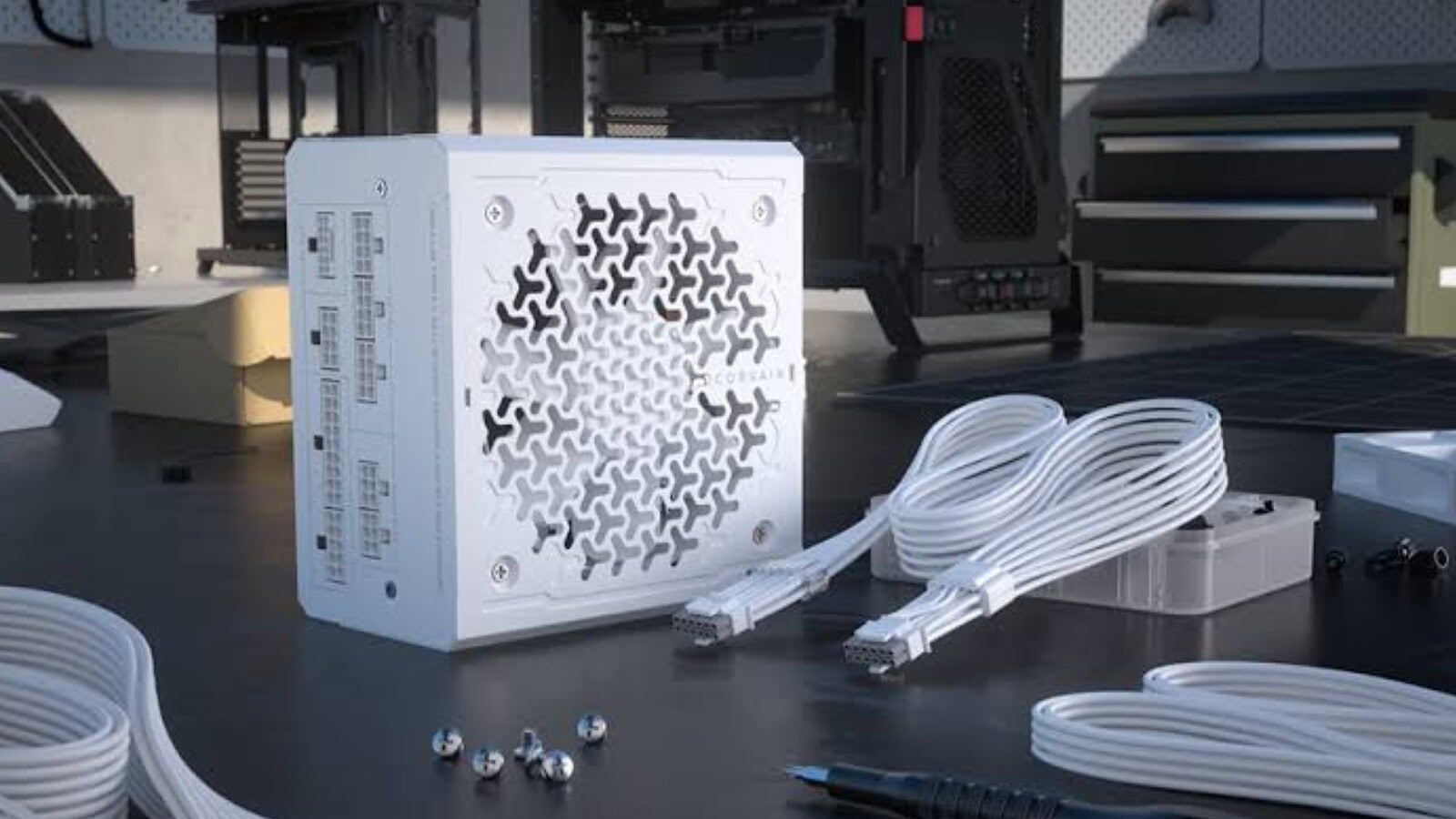 CORSAIR RMe Platinum: il cavo che spegne la GPU a 65 °C