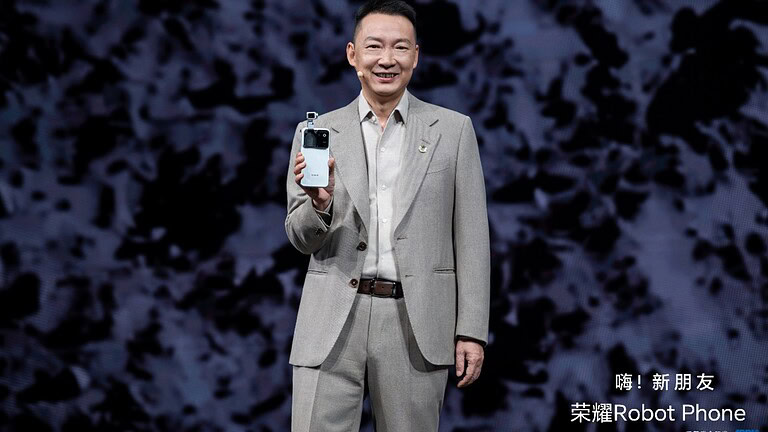 HONOR Robot Phone: gimbal integrato e ARRI Image Science da 9.999 RMB