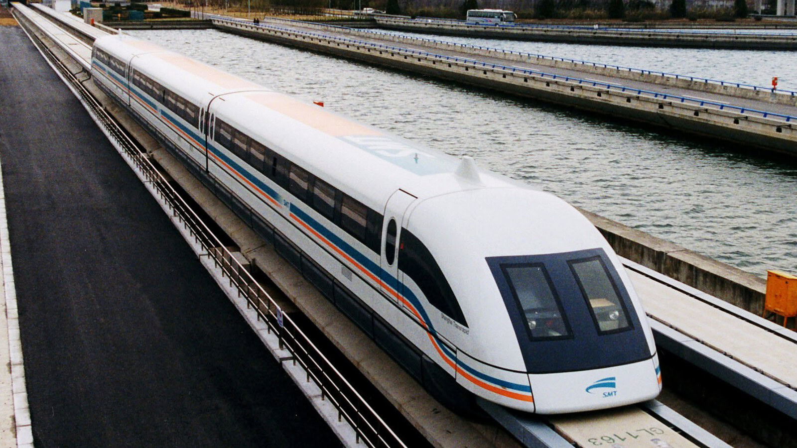 Maglev cinese a 800 km/h in 5,3 secondi su un solo chilometro